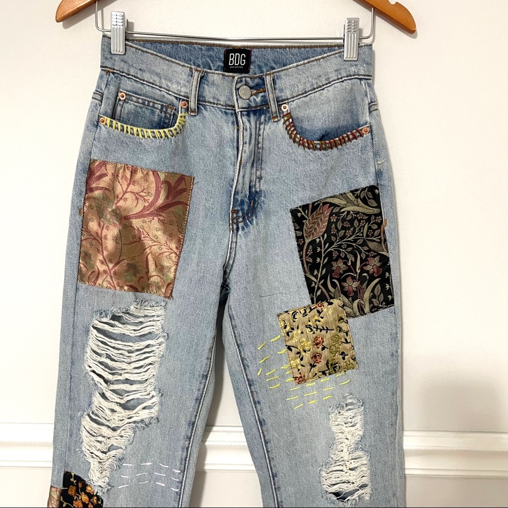 Urban Outfitters x BDG • high rise cowboy jean – printed patchwork sz 25 - Picture 6 of 9